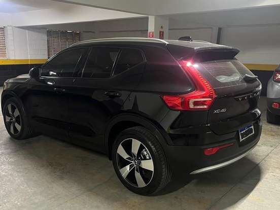 VOLVO-XC40-2.0 T4 GASOLINA MOMENTUM GEARTRONIC VOLVO-XC40-2020
