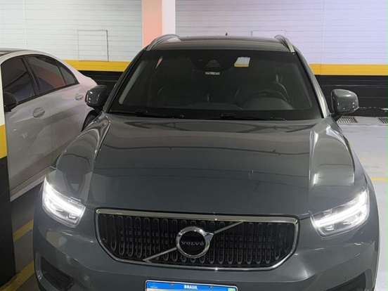 VOLVO-XC40-2.0 T5 GASOLINA MOMENTUM AWD GEARTRONIC VOLVO-XC40-2019