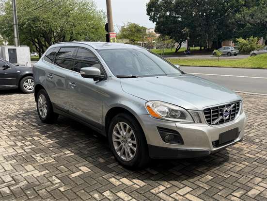 VOLVO-XC60-2009