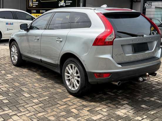 VOLVO-XC60-3.0 DYNAMIC AWD TURBO GASOLINA 4P AUTOMÁTICO VOLVO-XC60-2009