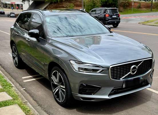 VOLVO-XC60-2019