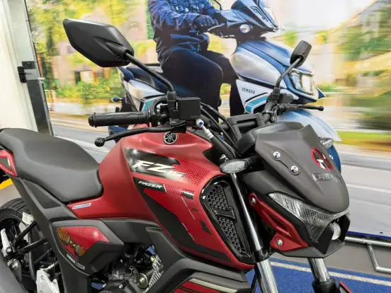 YAMAHA-FZ15 FAZER CONNECTED DEADPOOL ABS-2027