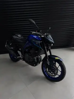 YAMAHA MT-03 CONNECTED ABS 