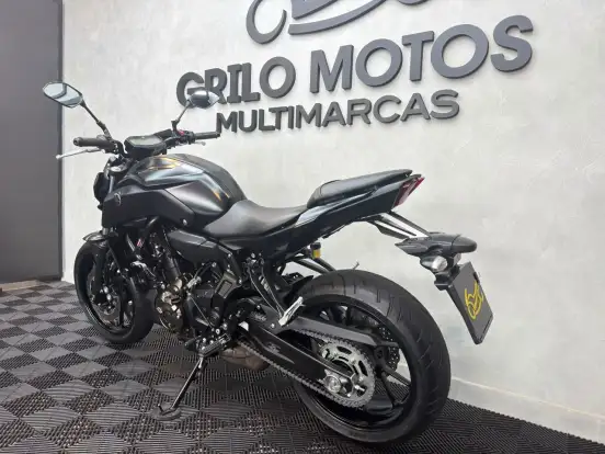 YAMAHA-MT-07 ABS-2023