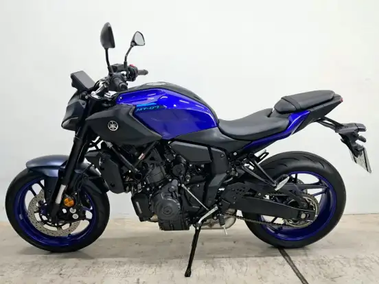 YAMAHA-MT-07 CONNECTED ABS-2025