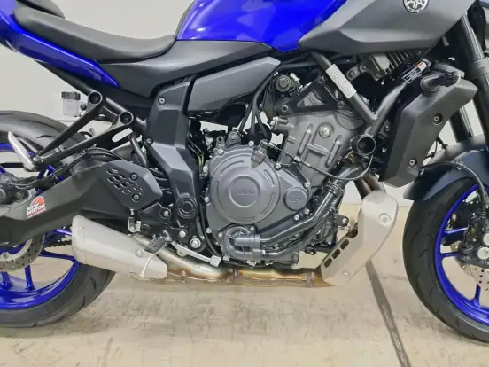 YAMAHA-MT-07 CONNECTED ABS-2025