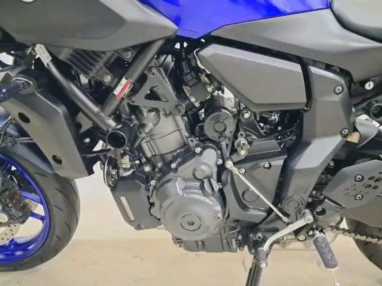 YAMAHA-MT-07 CONNECTED ABS YAMAHA-MT-07 CONNECTED ABS-2025