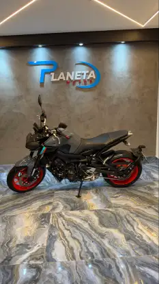 YAMAHA-MT-09 YAMAHA-MT-09-2023
