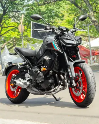 YAMAHA-MT-09-2022