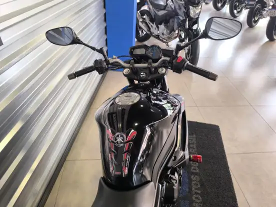 YAMAHA-XJ6 N-2014