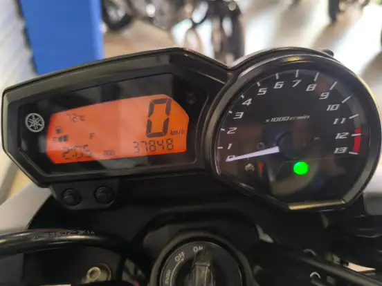 YAMAHA-XJ6 N-2014