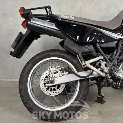YAMAHA-XT 600 E YAMAHA-XT 600 E-2002