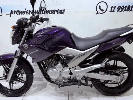 YAMAHA-YS 250 FAZER YAMAHA-YS 250 FAZER-2010