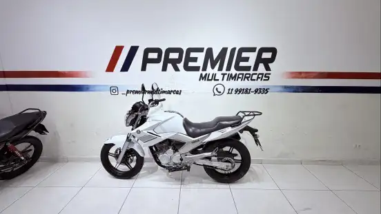 YAMAHA-YS 250 FAZER YAMAHA-YS 250 FAZER-2013