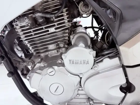 YAMAHA-YS 250 FAZER YAMAHA-YS 250 FAZER-2013