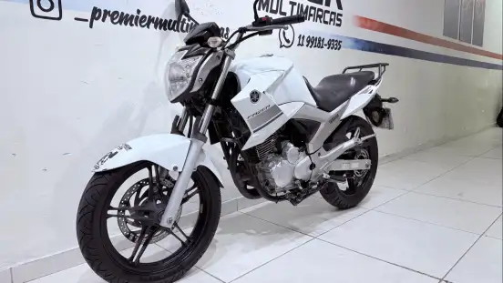 YAMAHA-YS 250 FAZER YAMAHA-YS 250 FAZER-2013