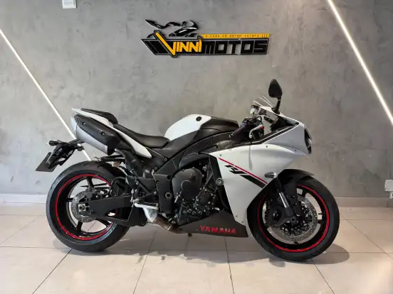 YAMAHA-YZF R1-2014