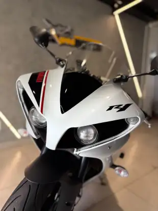 YAMAHA-YZF R1-2014