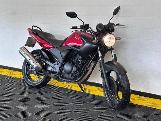YAMAHA FAZER 250IE LIMITED EDITION 