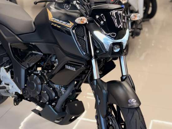 YAMAHA-FZ15 FAZER CONNECTED ABS YAMAHA-FZ15 FAZER CONNECTED ABS-2025