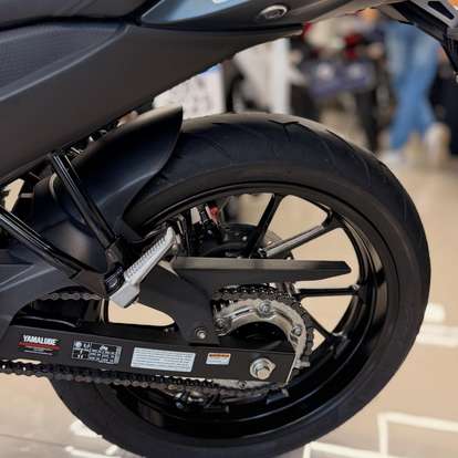YAMAHA-FZ15 FAZER CONNECTED ABS-2025