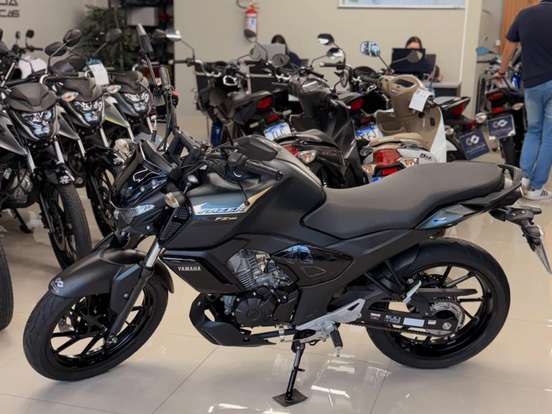 YAMAHA-FZ15 FAZER CONNECTED ABS YAMAHA-FZ15 FAZER CONNECTED ABS-2025