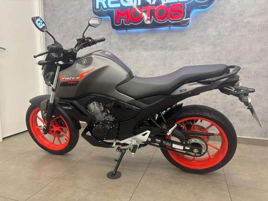 YAMAHA-FZ15 FAZER CONNECTED ABS YAMAHA-FZ15 FAZER CONNECTED ABS-2025