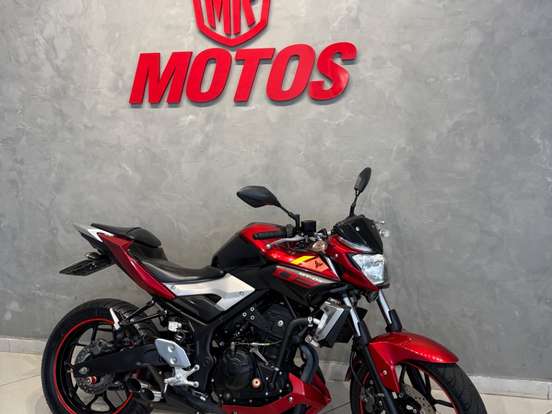 YAMAHA-MT-03 YAMAHA-MT-03-2016