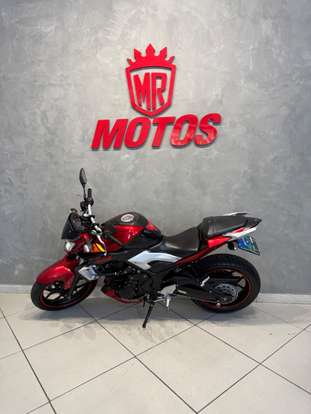 YAMAHA-MT-03-2016
