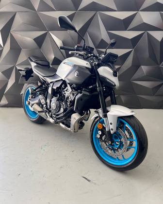 YAMAHA MT-07 CONNECTED ABS 