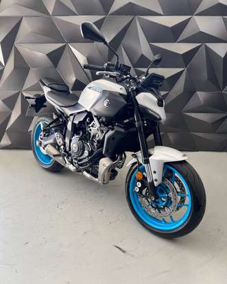 YAMAHA-MT-07 CONNECTED ABS-2025