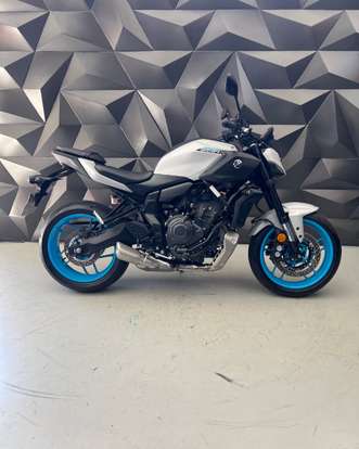 YAMAHA-MT-07 CONNECTED ABS-2025