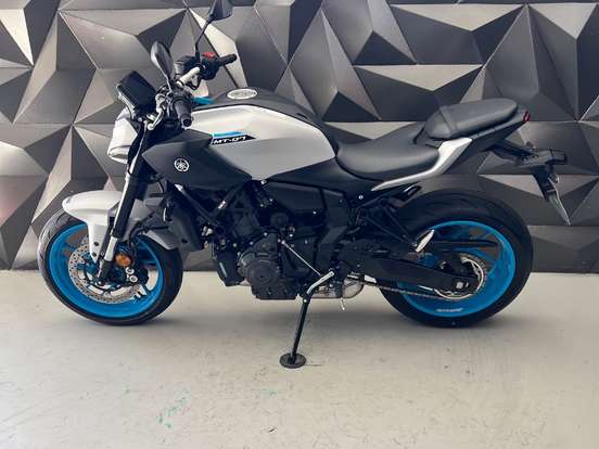 YAMAHA-MT-07 CONNECTED ABS YAMAHA-MT-07 CONNECTED ABS-2025
