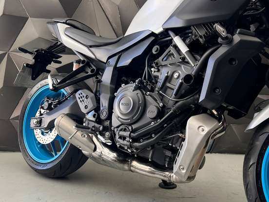 YAMAHA-MT-07 CONNECTED ABS YAMAHA-MT-07 CONNECTED ABS-2025