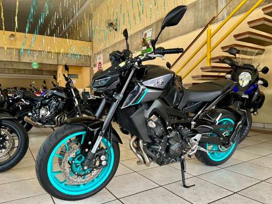 YAMAHA-MT-09 YAMAHA-MT-09-2024