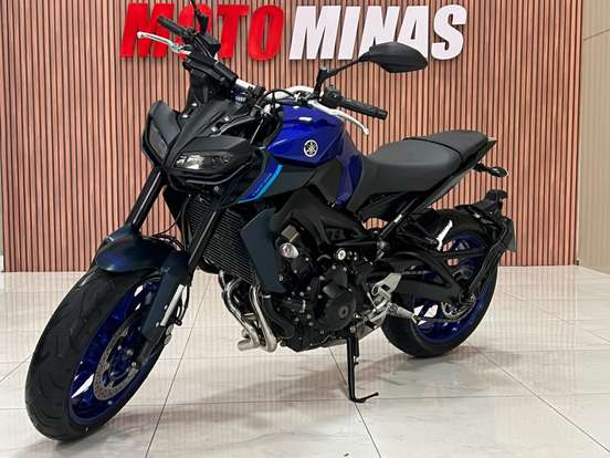 YAMAHA-MT-09-2024