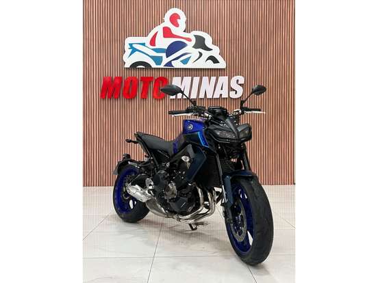 YAMAHA-MT-09-2024