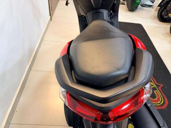 YAMAHA-NMAX CONNECTED 160 ABS YAMAHA-NMAX CONNECTED 160 ABS-2024
