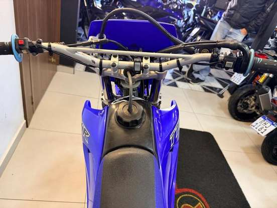 YAMAHA-TT-R 230-2022