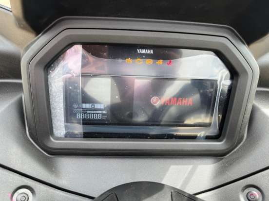 YAMAHA-XMAX 300 CONNECTED ABS-2026