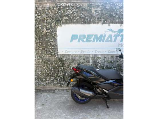 YAMAHA-XMAX 300 CONNECTED ABS YAMAHA-XMAX 300 CONNECTED ABS-2025