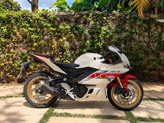 YAMAHA YZF R3 60th ANNIVERSARY ABS 