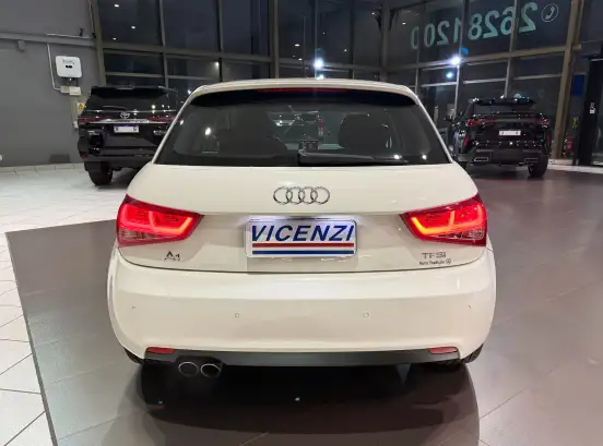 AUDI-A1-2014
