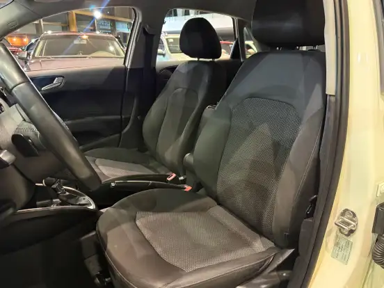AUDI-A1-2014