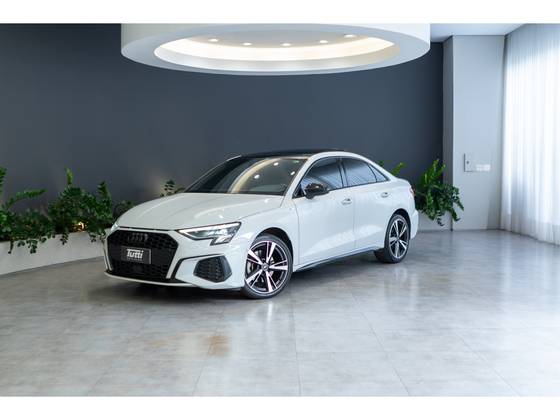AUDI A3 2.0 40 TFSI MHEV SEDAN PERFORMANCE BLACK S-TRONIC