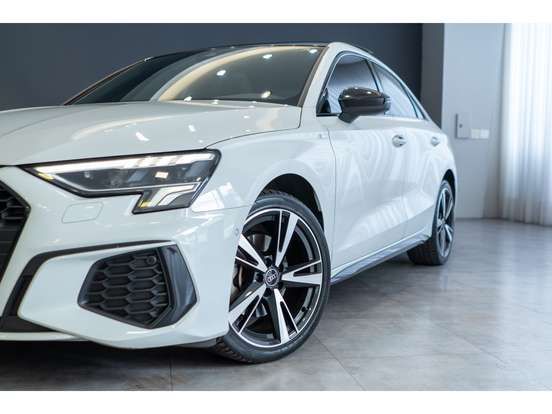 AUDI-A3-2024