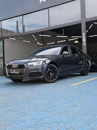 AUDI-A4-2017