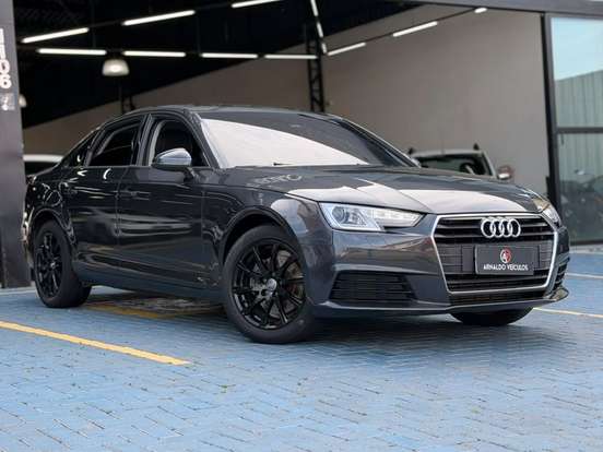 AUDI-A4-2.0 TFSI ATTRACTION GASOLINA 4P S TRONIC AUDI-A4-2017