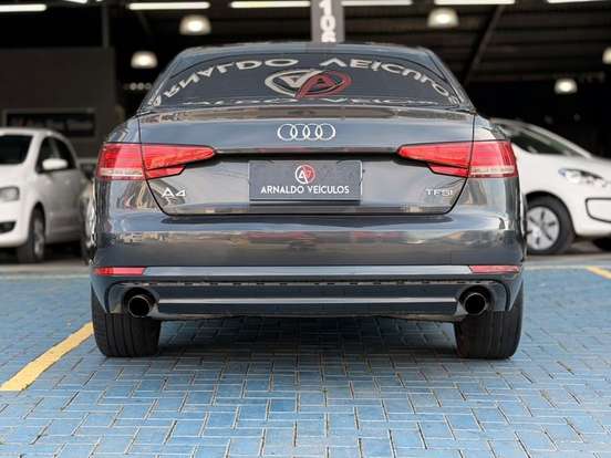 AUDI-A4-2.0 TFSI ATTRACTION GASOLINA 4P S TRONIC AUDI-A4-2017