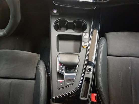 AUDI-A4-2.0 TFSI GASOLINA PERFORMANCE BLACK S TRONIC AUDI-A4-2020